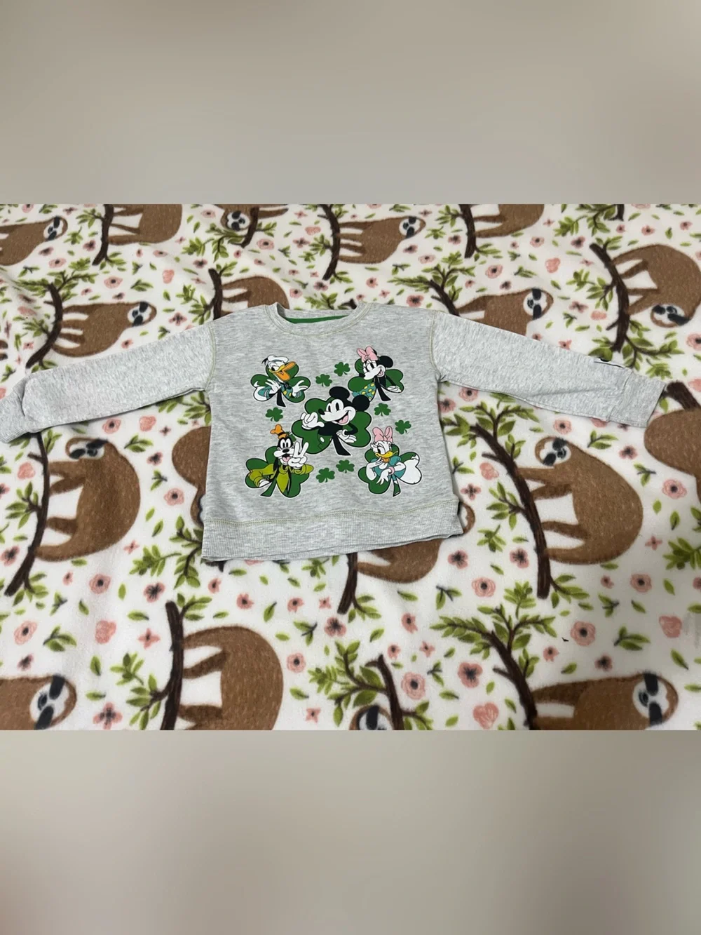 Disney Kids' Grey Mickey & Friends Long-Sleeve Sweatshirt - 4T